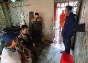 Sumedang Regional Disaster Management Agency Distributes Aid to Fire Victims in Cipacing Jatinangor