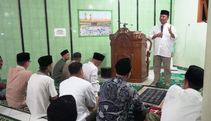 Exploring the Community: Pj Bupati Herman Tarlingkur in South Sumedang District