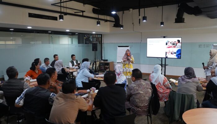 Plh Pj Bupati Sumedang, Tuti Ruswati, ensures the continuity of Sumedang