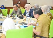 Acting Regent Evaluates the Performance of Sumedang Regional Enterprises