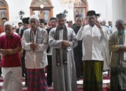 Tarawih Perdana, Bupati Sumedang Ajak Warga “Naik Kelas” dalam Beribadah
