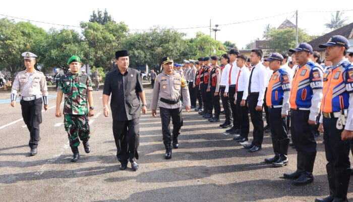 Polres Sumedang Siap Amankan Mudik Lebaran, Gelar Pasukan Ops Ketupat Lodaya 2025