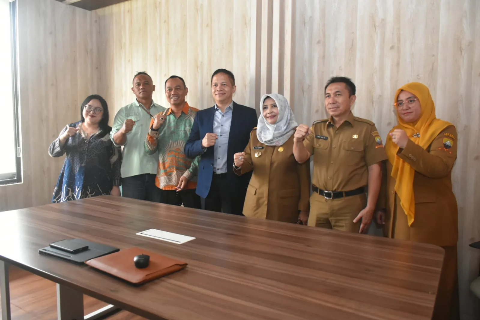 PT. Kampung Makmur