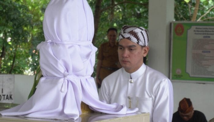 Usai Upacara HJS, Wabup Pimpin Ziarah ke Pasarean Gede dan Gunung Puyuh