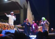 Warga Tumpah Ruah Saksikan “Abdi Nagri Nganjang ka Warga” di Pusat Pemerintahan Sumedang
