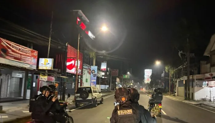 Patroli Malam Tim Kujang Polres Sumedang Berujung Penangkapan Dua Pelaku Kekerasan di Terminal Ciakar