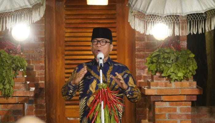 Gubernur Jabar Kembalikan Desa Sebagai Basis Adat