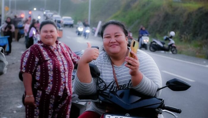 Lingkar Utara Jatigede Jadi Tempat Nongkrong Favorit Warga