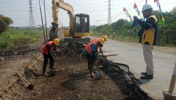 Perbaikan Jalan Tolengas-Jatigede Dimulai, Anggaran Rp32,3 Miliar