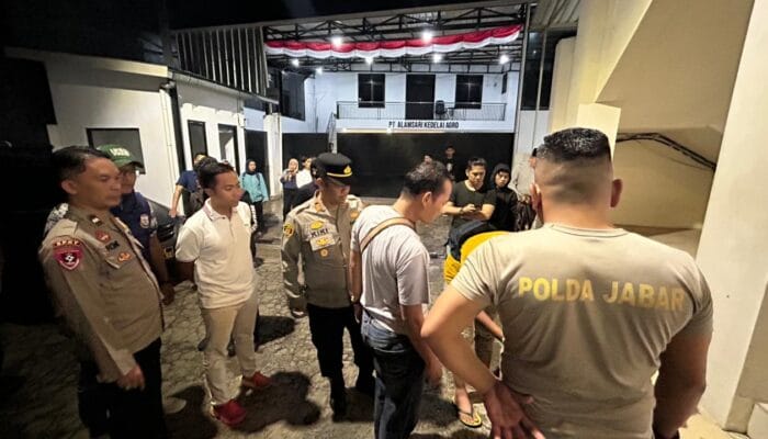 Polres Sumedang Tangani Penemuan Mayat Bayi di WC Umum Masjid