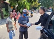 BRI Branch Office Rawamangun Gelar Kegiatan “Jumat Berkah” dengan Membagikan Makanan untuk Masyarakat Sekitar