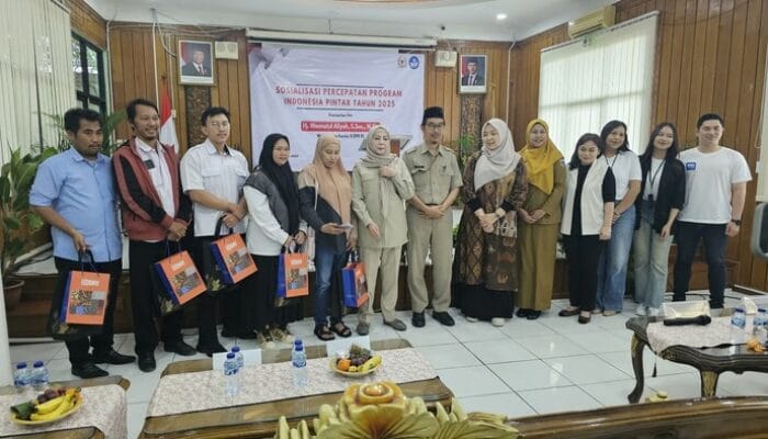 BRI Branch Office Tanah Abang Dukung Kunjungan Kerja Komisi X DPR RI dan Sekretaris Jenderal Kemendikdasmen RI dalam Sosialisasi Program Indonesia Pintar 2025
