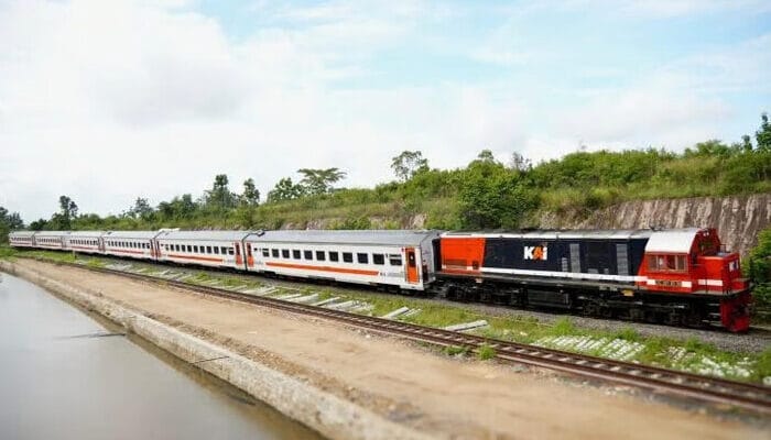 KA Rajabasa: Merajut Lampung dan Sumatra Selatan dalam Satu Perjalanan Panjang