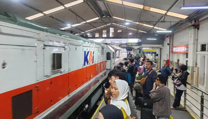 KAI Daop 2 Bandung Dorong Masyarakat Jawa Barat Beralih ke Kereta Api