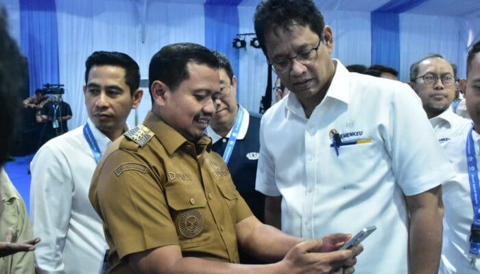 Dashboard Keuangan Sumedang Jadi Sorotan, Bupati Dony Ngobrol Langsung dengan Menkeu