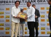Unpad Gelar Operasi Katarak Gratis, 150 Warga Sumedang Terbantu