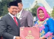 20 Tahun Mengabdi, Kabag Perudmas Setwan Sumedang Raih Satyalancana