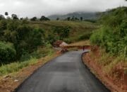 Warga Senang! Jalan Singkup–Kareumbi di Cinanggerang Kini Mulus Ngageleser