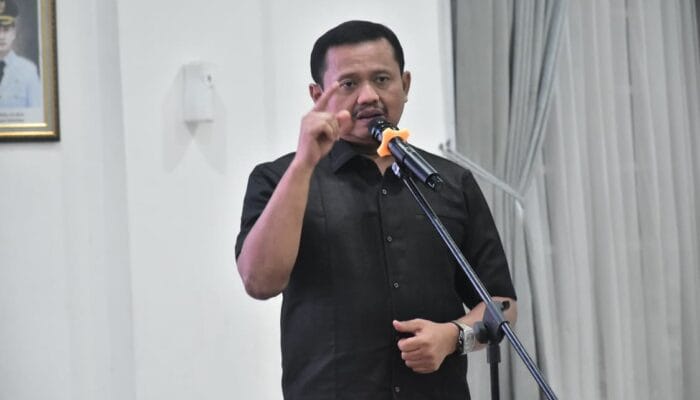 Bupati Dony: RT/RW Sumedang Wajib Jadi Guard Terdepan Jaga Lingkungan & Nge-gas Ekonomi!