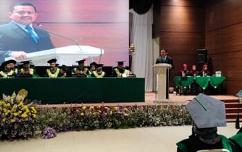 Toga Mahkota Perjuangan