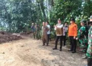 Wabup Fajar Gercep Cek Longsor Sumedang-Subang! Jalan Ditargetkan Beres Hari Ini!