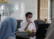 Pegawai Bermain Perizinan