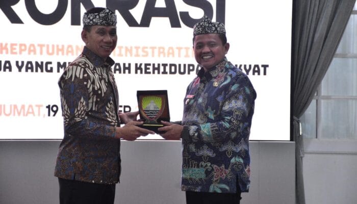 Fix No Debat! Wamendagri Sebut Sumedang Jadi Pionir Digitalisasi Pemerintah Paling Keren