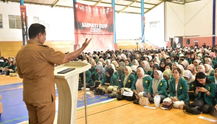 Sumedang Goes Zero Waste! Bupati Dony Challenge Mahasiswa KKN UNSAP Jadi Agen Perubahan