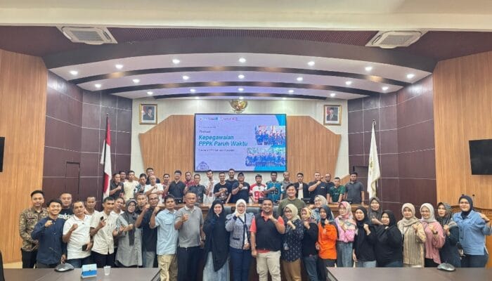 Upgrade Etos Kerja! Sekwan Sumedang Minta PPPK Paruh Waktu Gaspol Disiplin dan Kinerja