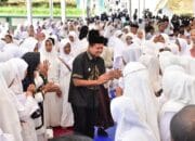 Haul KH Moh Mansur: Bupati Dony Ahmad Munir Ajak Santri Darul Hikmah Jadi Generasi Multitalenta