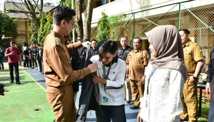 Mahasiswa KKN UNSAP Gaspol ke 68 Desa Sumedang: Fokus Isu Sampah & Digitalisasi