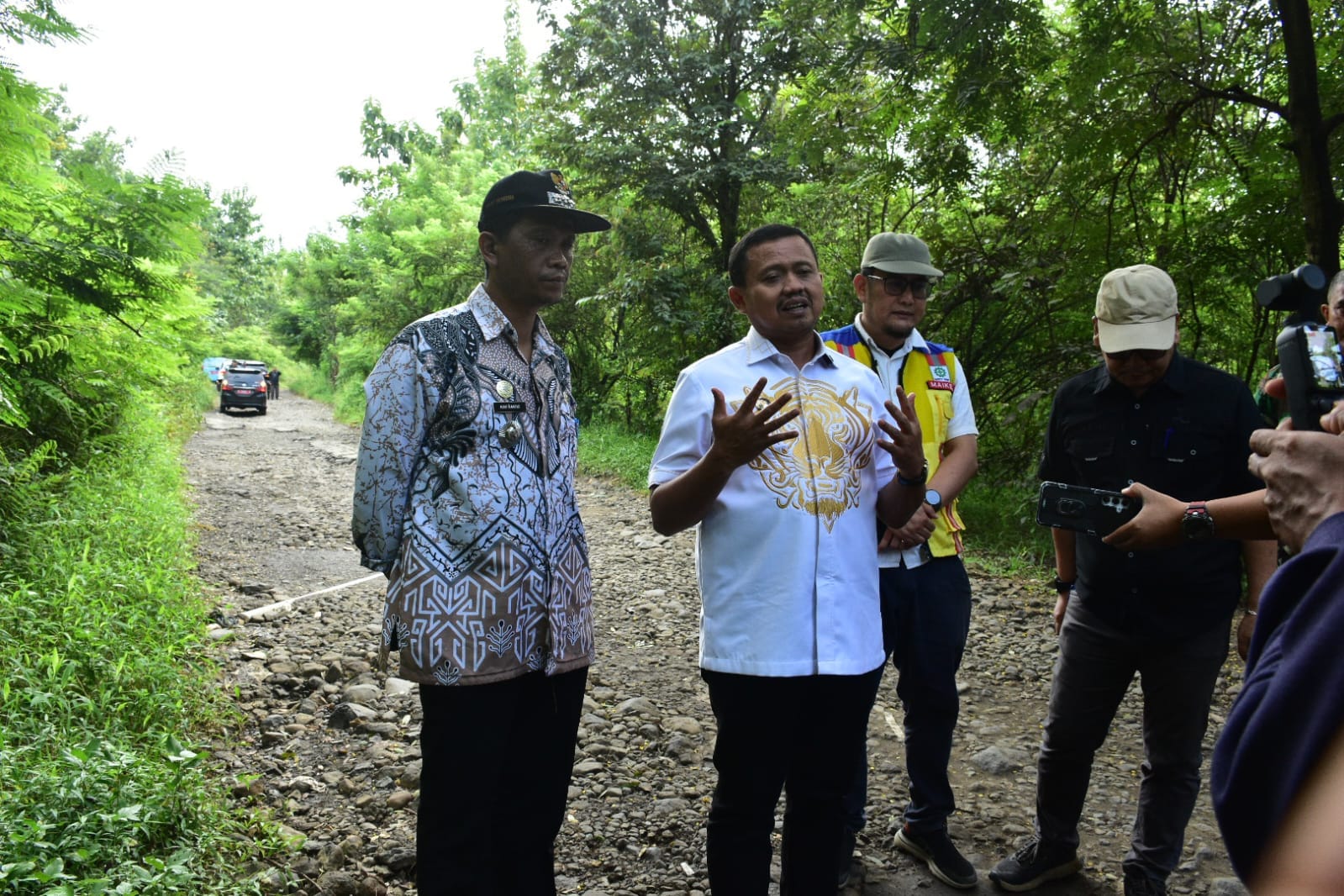 Perbaikan Jalan Burujul Sanca