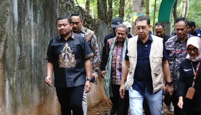Makin Estetik! Menbud Fadli Zon Bakal Sulap Situs Gunung Palasari Jadi Wisata Budaya Hidup