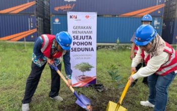 Dukung Gerakan Satu Juta Pohon, KAI Logistik Konsisten Tegaskan Komitmen Lingkungan