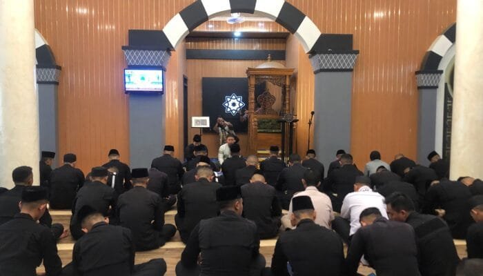 Salat Ghaib Brimob Jabar, Doa & Refleksi Kasus Arianto Tawakal