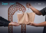 Dupoin Futures Gelar Kegiatan “Level Up Ramadan”, Bagikan Takjil di Kawasan Stasiun Sudirman