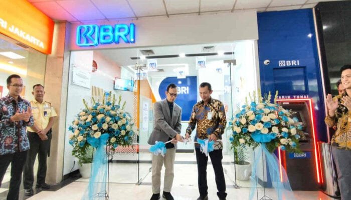 BRI Resmikan Kantor Kas UNJ & Serahkan Bantuan Kendaraan Operasional
