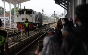 7 Stasiun Tersibuk Daop 2 Bandung Selama Angkutan Lebaran, Bandung dan Kiaracondong