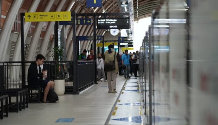 Lonjakan Signifikan Pengguna LRT Jabodebek Selama Libur Panjang, Tumbuh Lebih dari 138% dibanding 2025